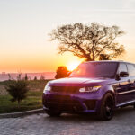 blue-jeep-photo-shooting-sunset